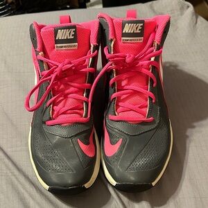 Nike Gray and Pink Team Hustle Sneakers
